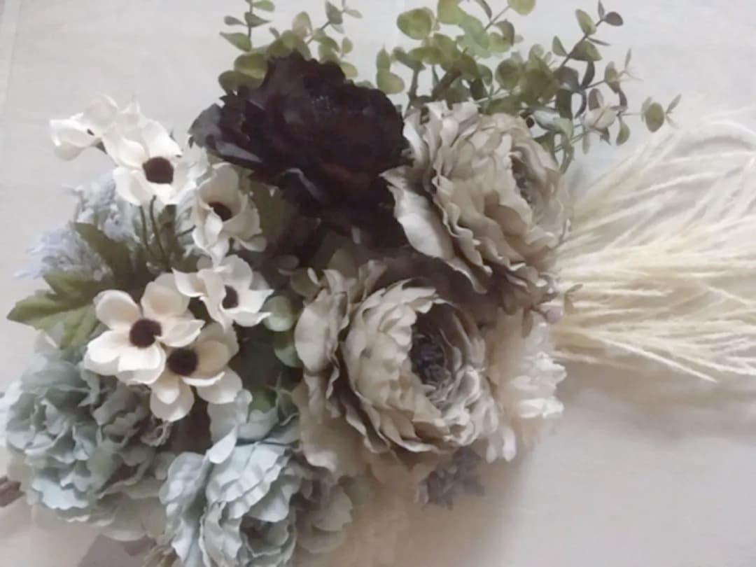 ブライダルブーケ・ブートニア　造花ブーケ クラッチブーケ