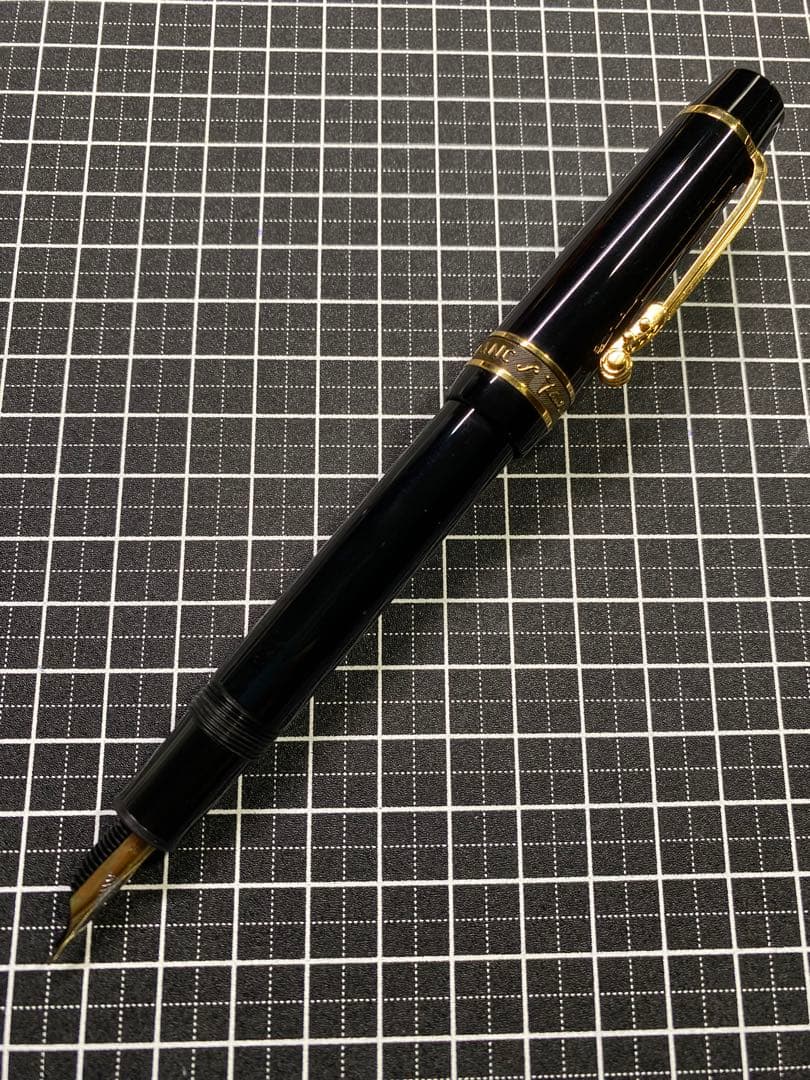 MONTBLANC ドネーションペン　ユーディ・メニューイン　万年筆　字幅F程度