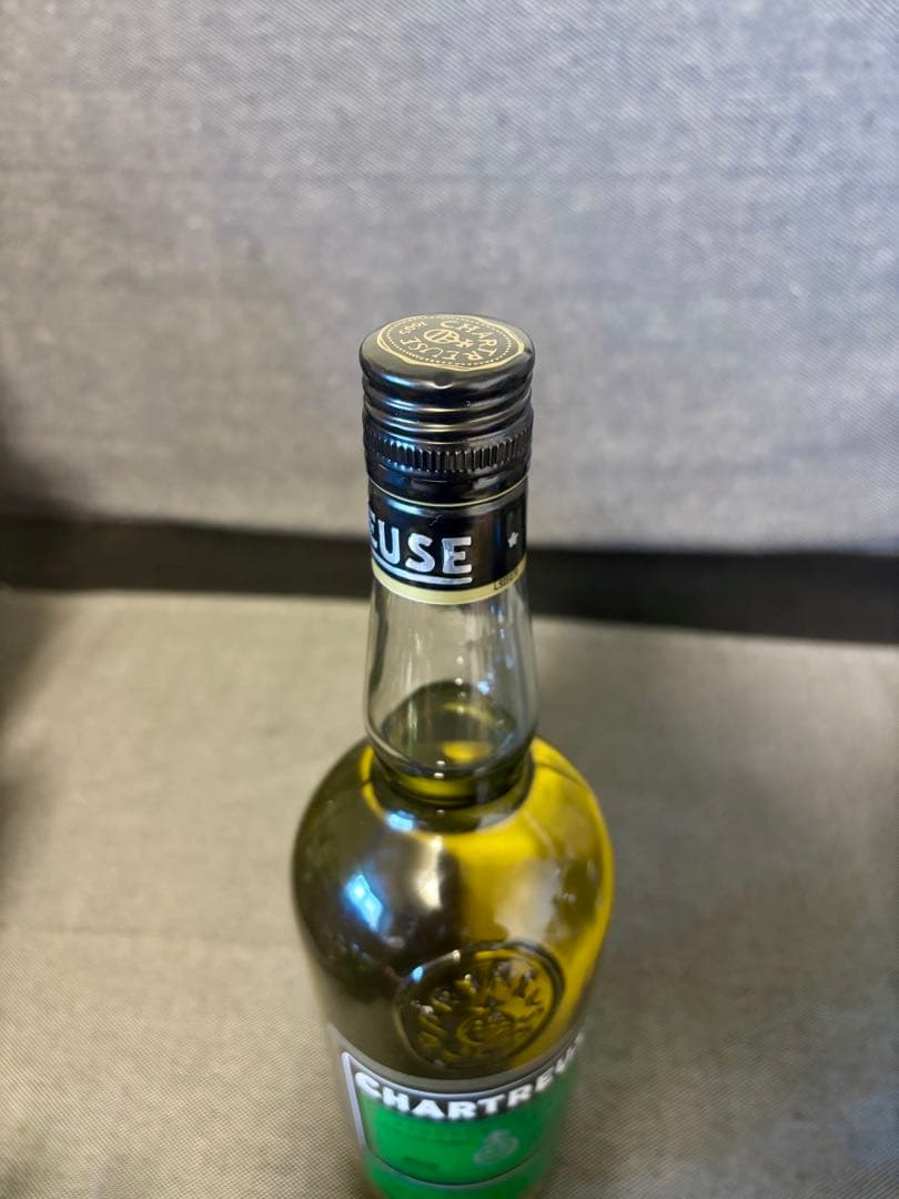 CHARTREUSE　シャルトリューズ　ヴェール（緑）　700ml 未開封