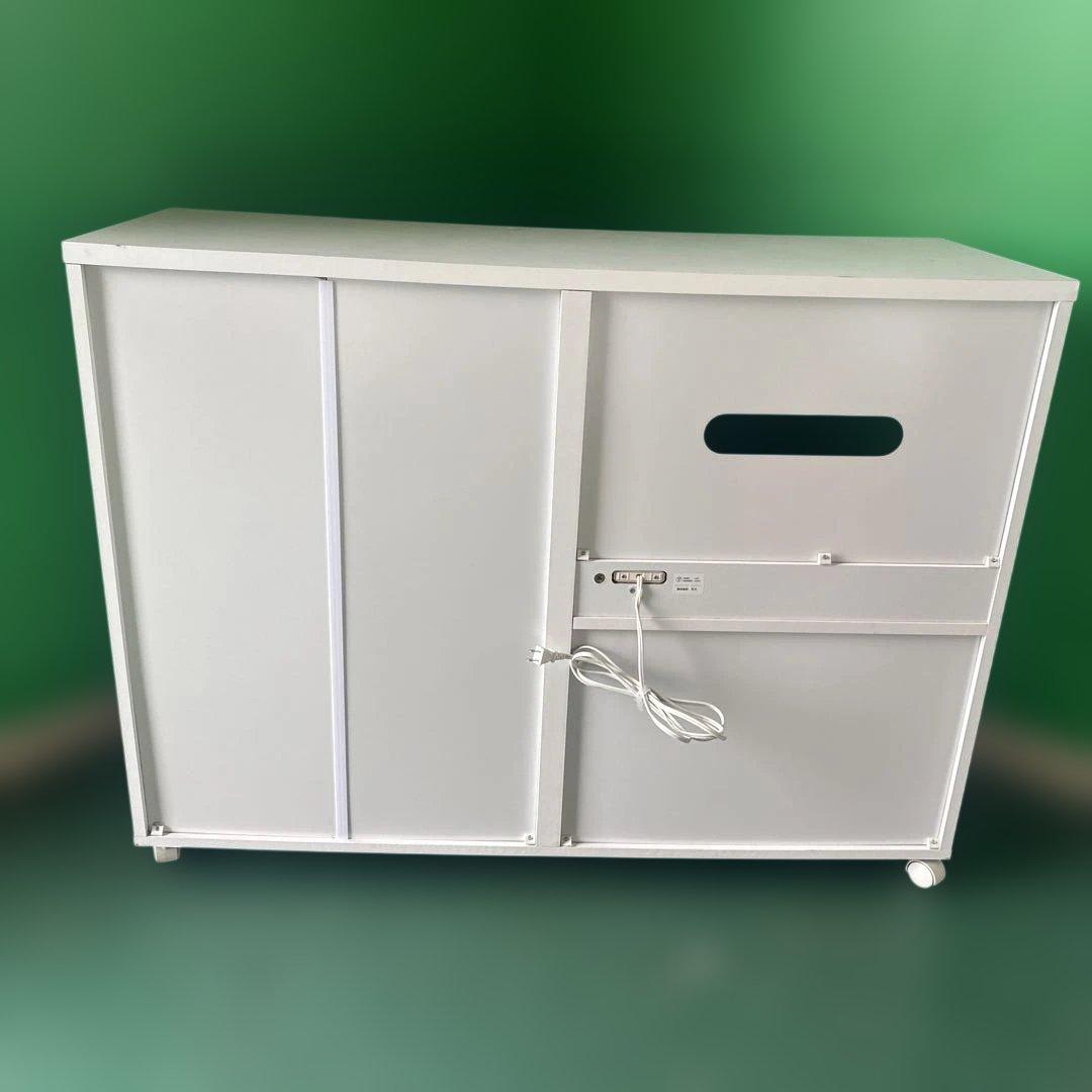 モカ モダン食器棚 ブラック＆ホワイト