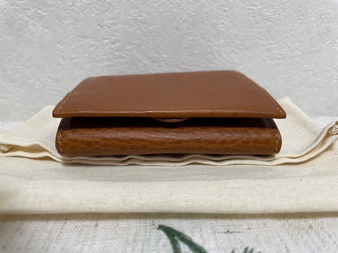 ＊週末値下げ＊ 【新品未使用】genten 二つ折り財布 茶色