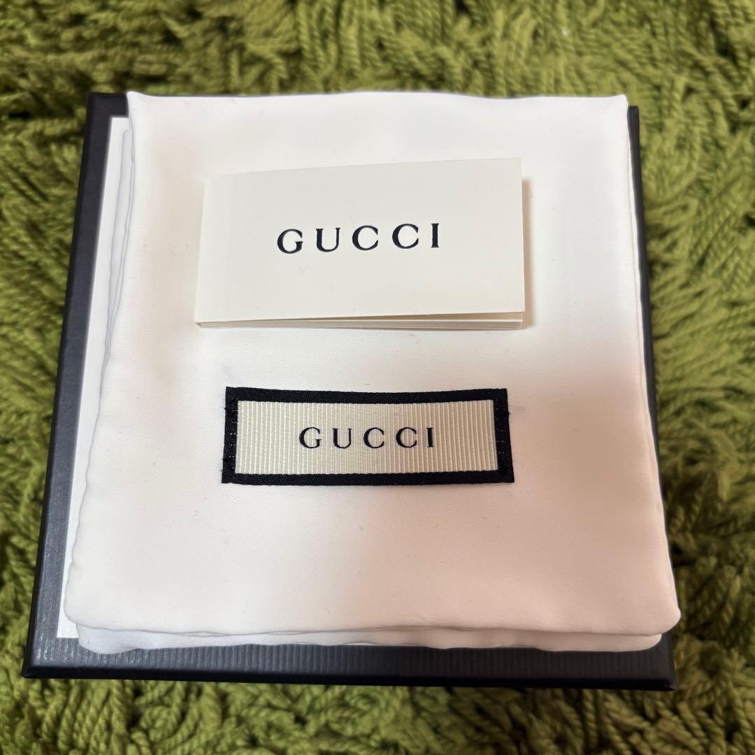 GUCCI GGロゴ バングル
