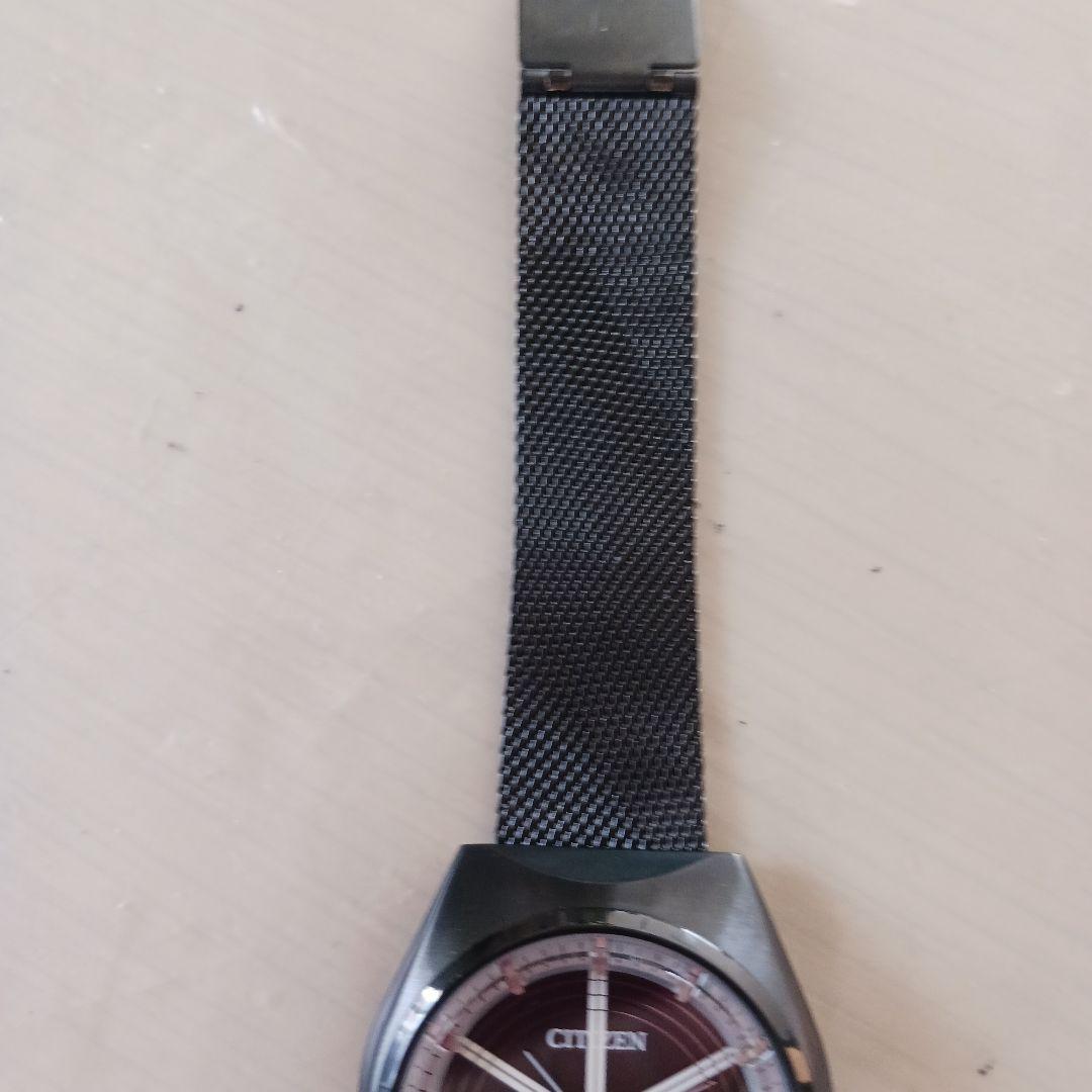 CITIZEN ソーラークォーツ腕時計 ブラック　5351プール・オムコラボ