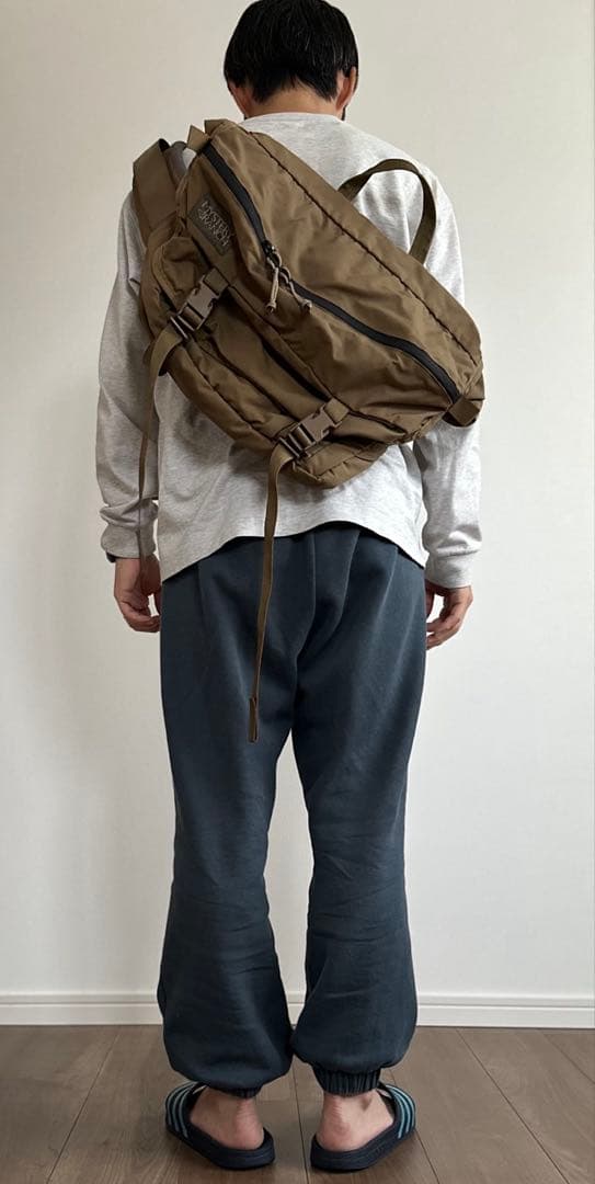 MYSTERYRANCHミステリーランチ インベーダー メッセンジャーバッグ