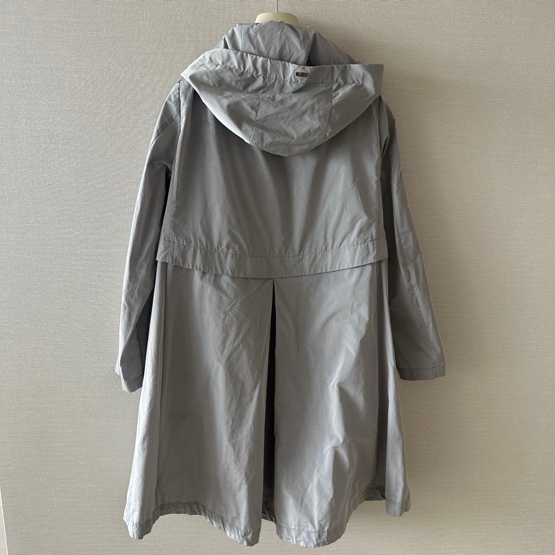 Herno グレー フード付きトレンチコート