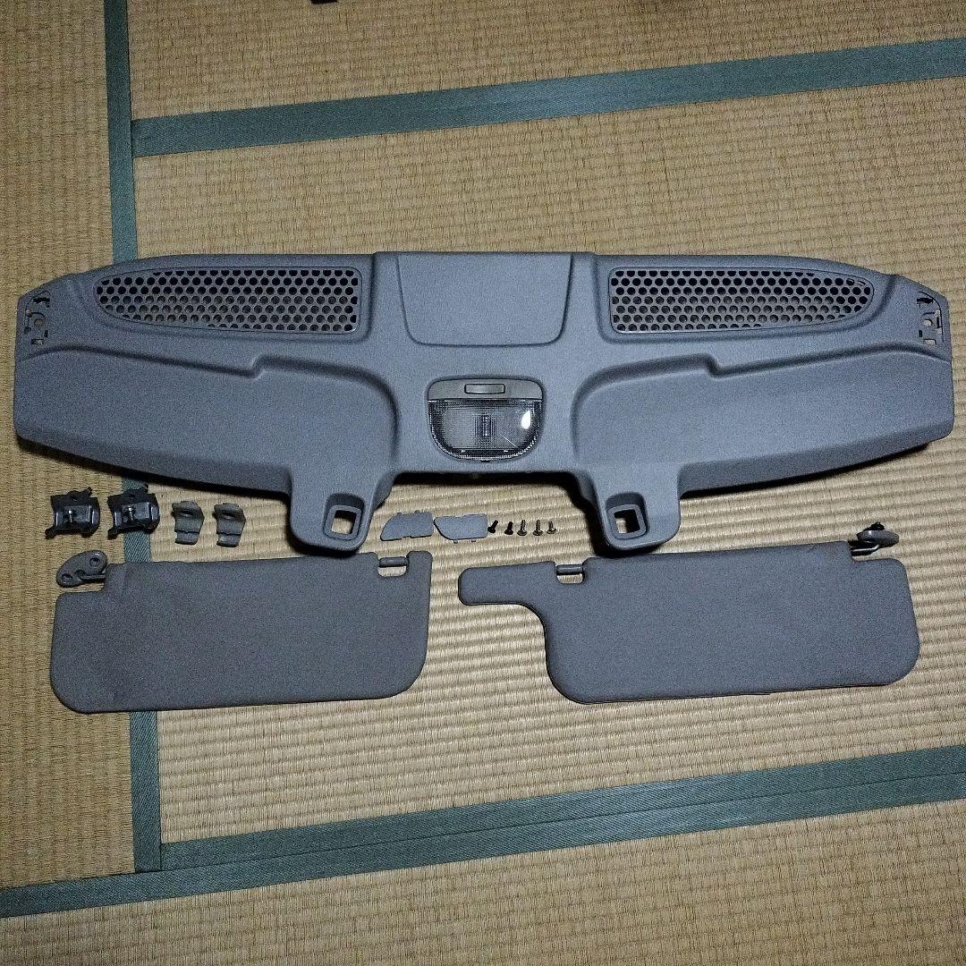 サンバー　オーバーヘッドコンソール　TT TV　オマケのバイザー付き