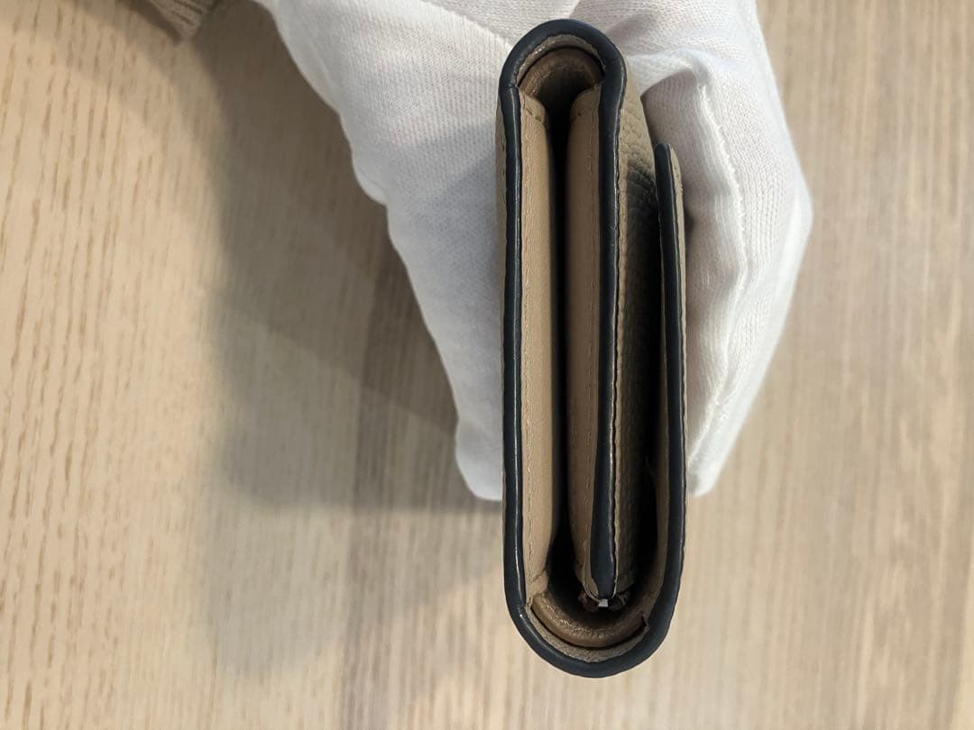 ににに　LOEWE アナグラム バーティカル ウォレット スモール サンド