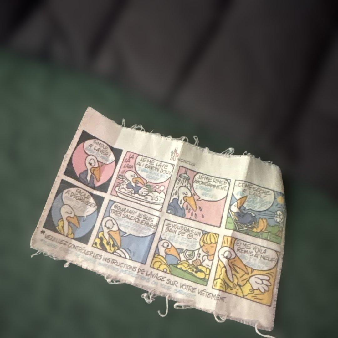 モンクレールロングダウンジャケット