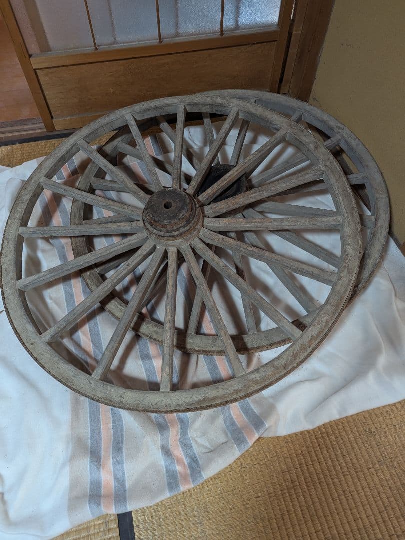 木製車輪 約80cm 伝統的デザイン 2輪セット