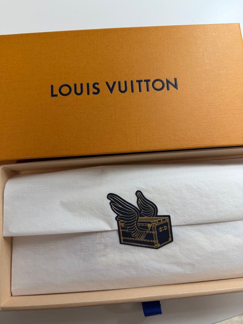 ルイヴィトン バンドーBB・アルティメット ベージュ