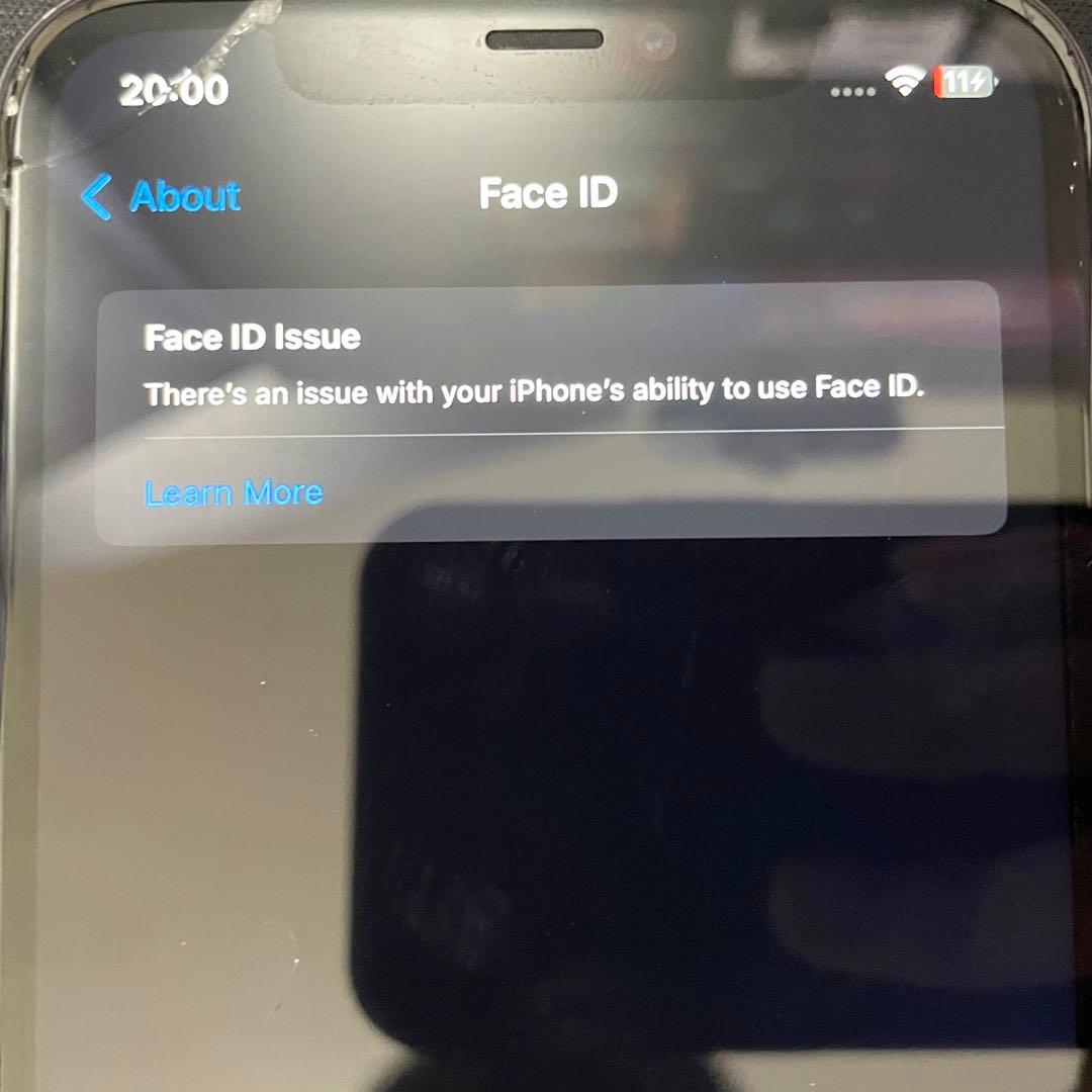 ななせiPhone11 64GB BLACK 本体 SIMフリー 箱あり