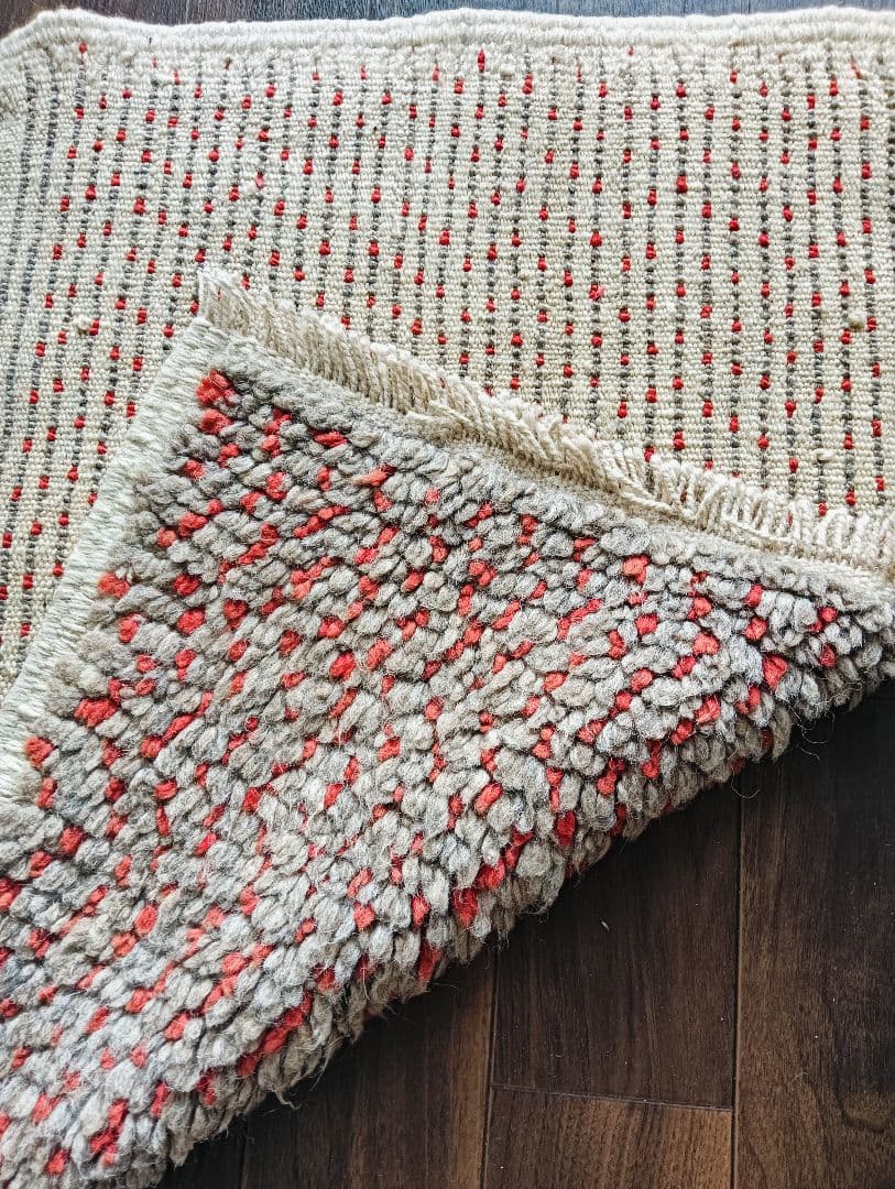 原毛色モロカンラグ　ビンテージラグ　ベニワレン　ペルシャラグ