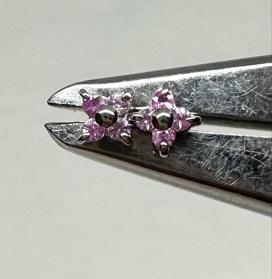 【Thank youセール】PT　小さなお花のピアス！ピンクサファイヤを使用！