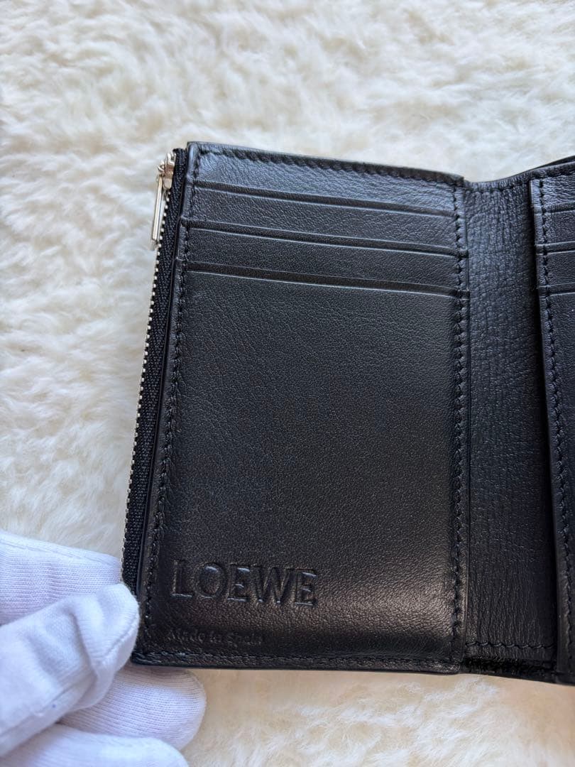 LOEWE バーティカル ウォレット スモール ブラック 黒