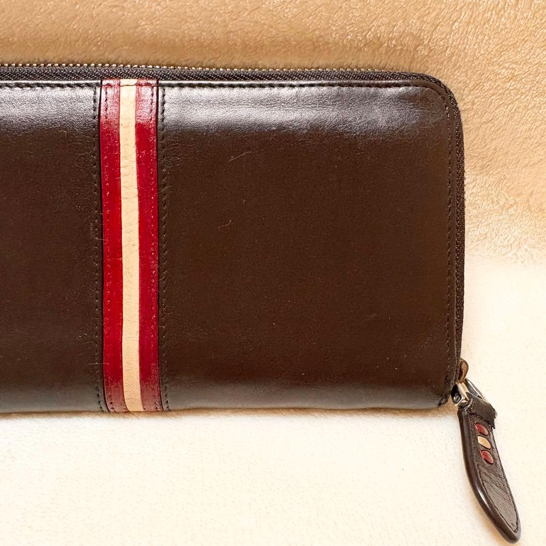 BALLY レザー 長財布 ダークブラウン ラウンドファスナー ストライプ