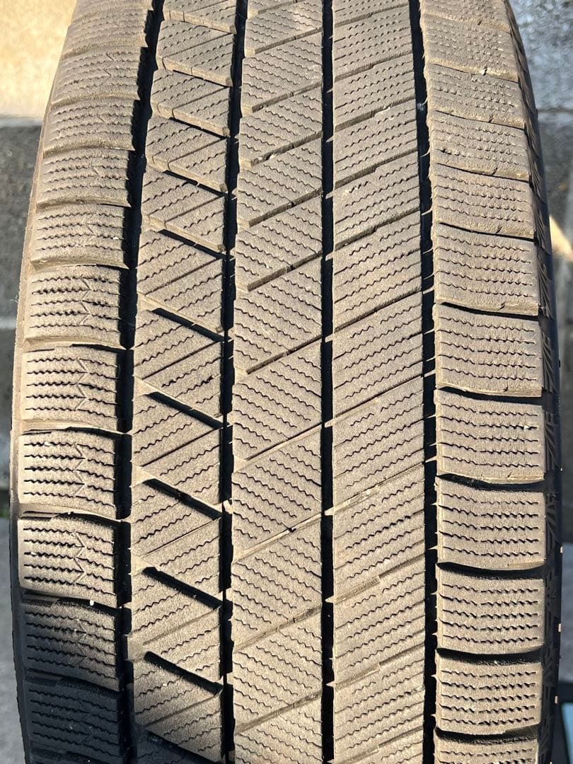 ぽ*ん様 アウディa3 205/55R16 ブリザック　スタッドレスタイヤ