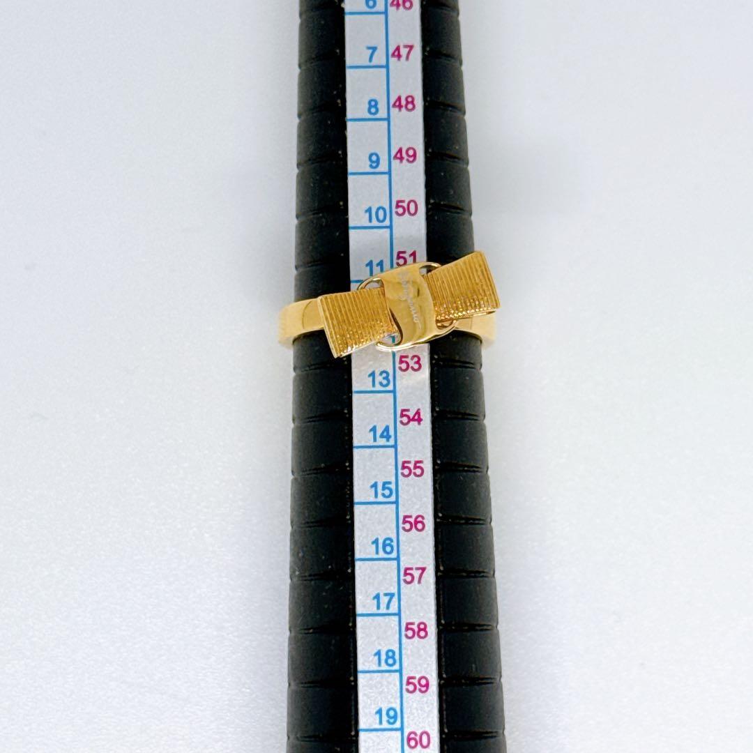 【12号 美品 付属品付】FERRAGAMO ヴァラ リボン リング ゴールド