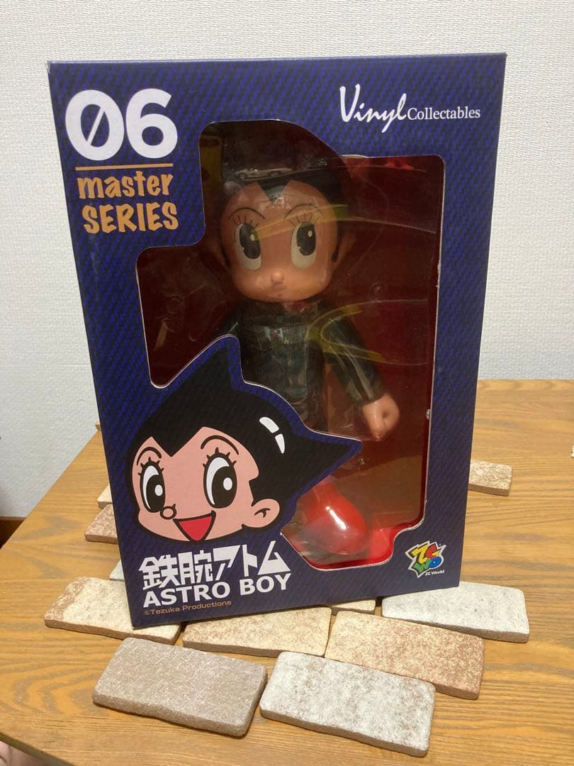 ZCW 鉄腕アトムフィギュア