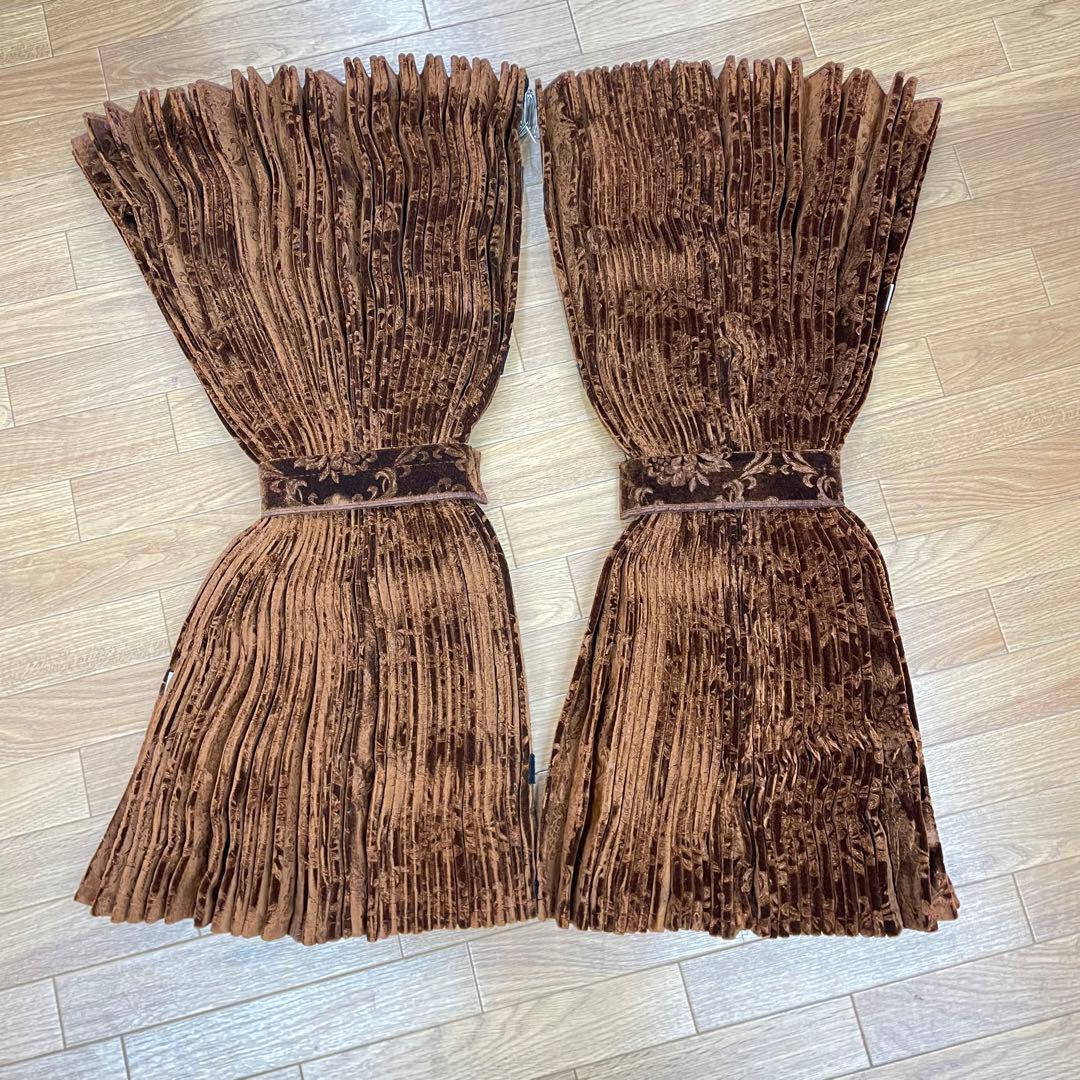 新品即納　仮眠カーテン　トラック　ローレル　ブラウン　裏地有り(ブラック)