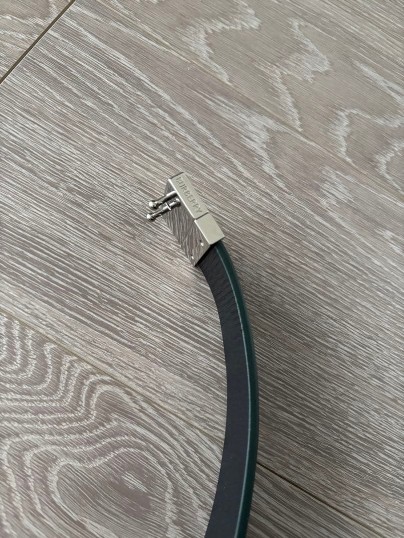 BURBERRY 牛革ベルト　リバーシブル