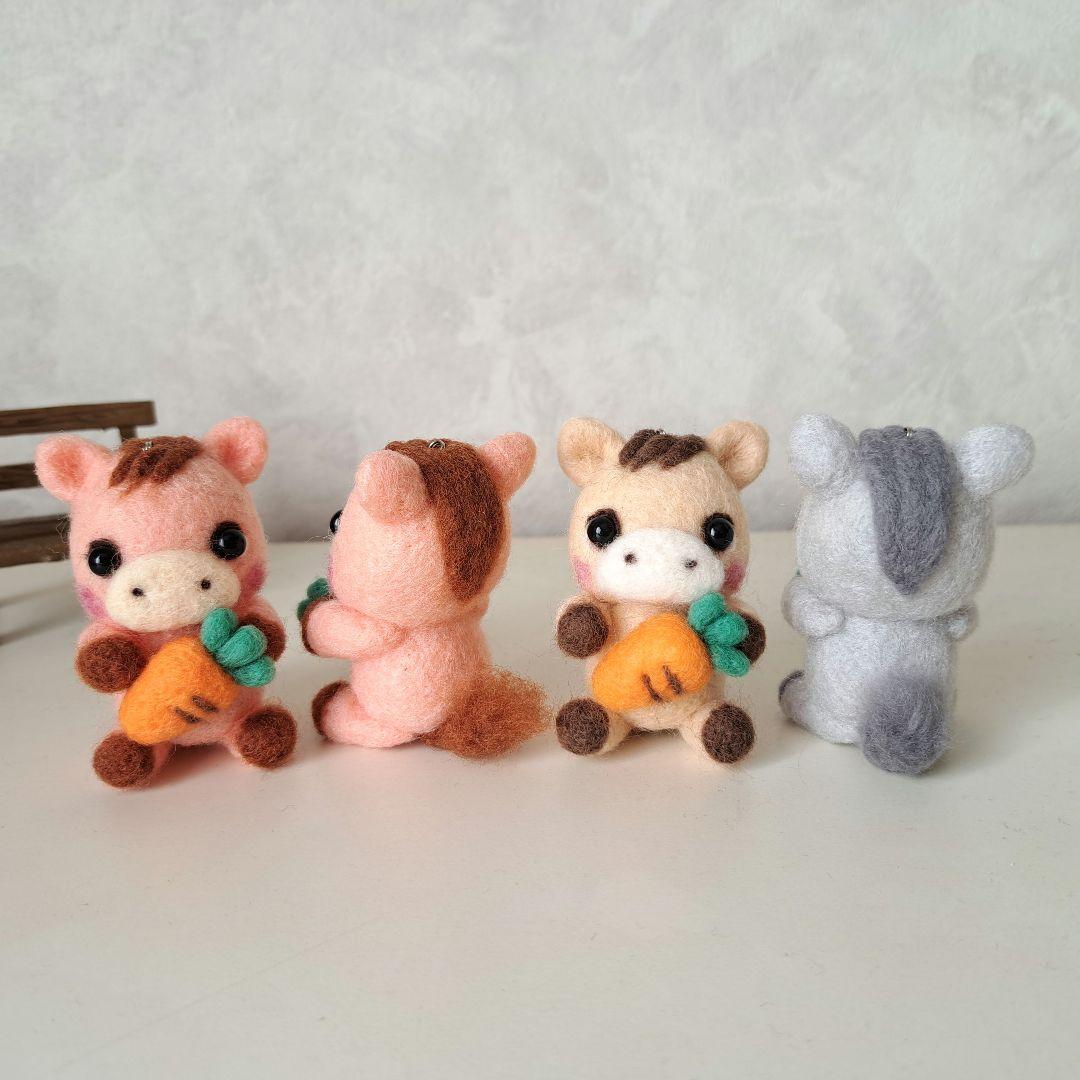 マリーちゃん☆羊毛フェルト☆お馬さんのストラップ４点