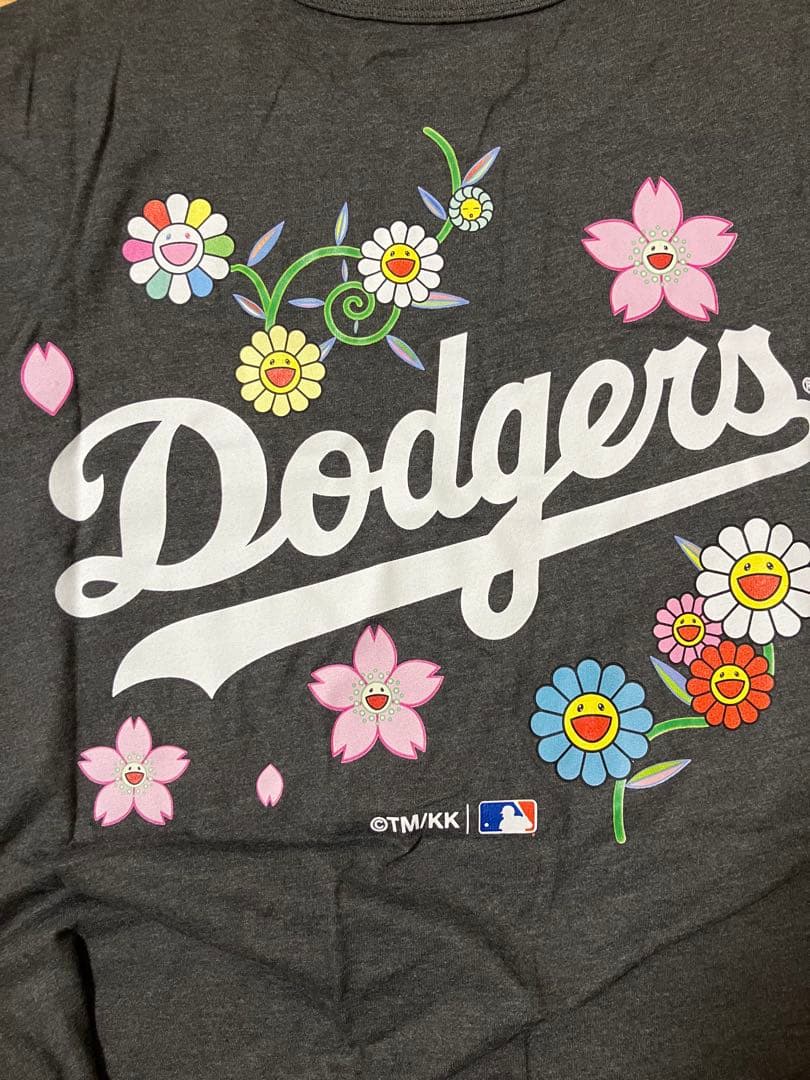 ドジャース 2025優勝記念& 村上隆×ドジャース 優勝Tシャツ 2セット