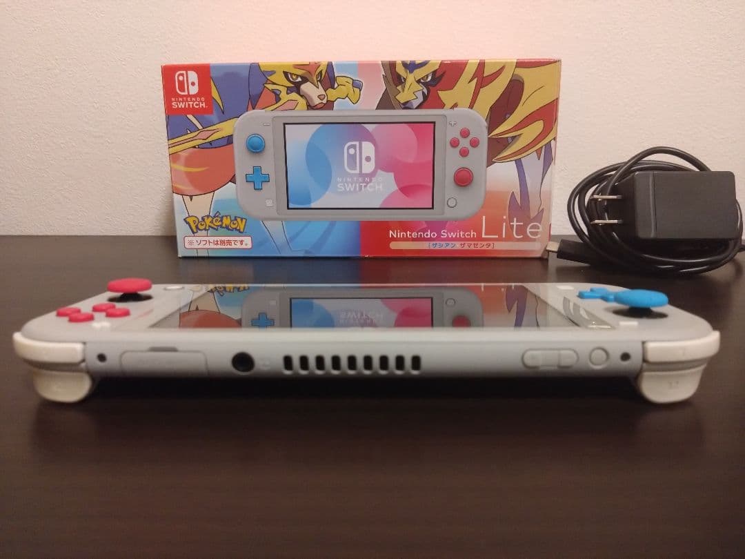 Nintendo Switch Lite グレー　ザシアンザマゼンタ