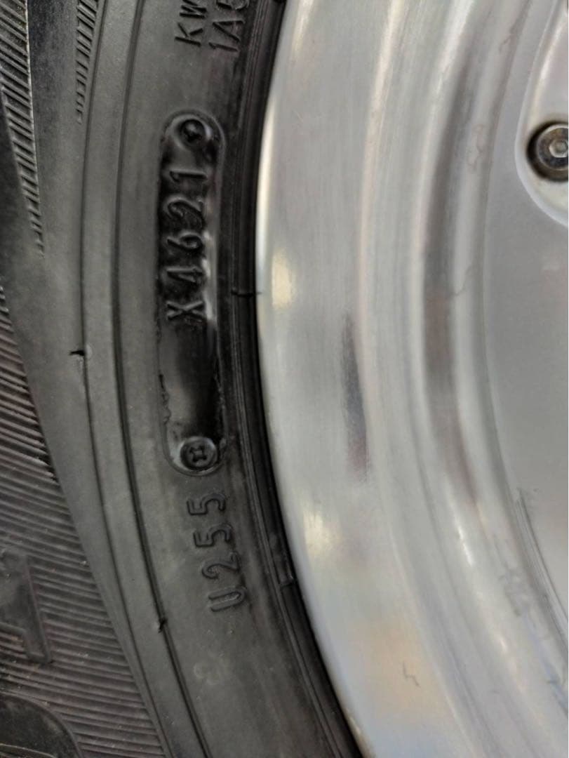 ダンロップ スタッドレスタイヤ ウィンターマックス 195/80/15