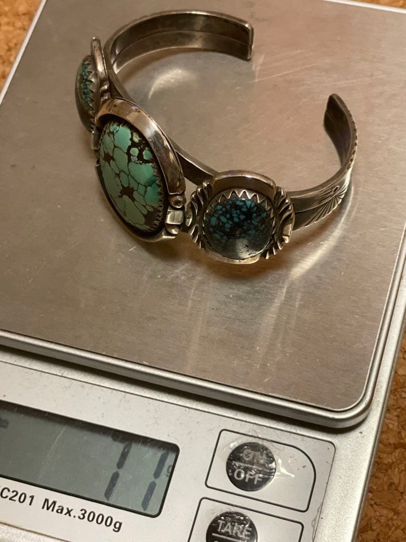 ◆ブラックフライデー感謝価格◆ターコイズ３連◆SILVER◆シルバーバングル◆