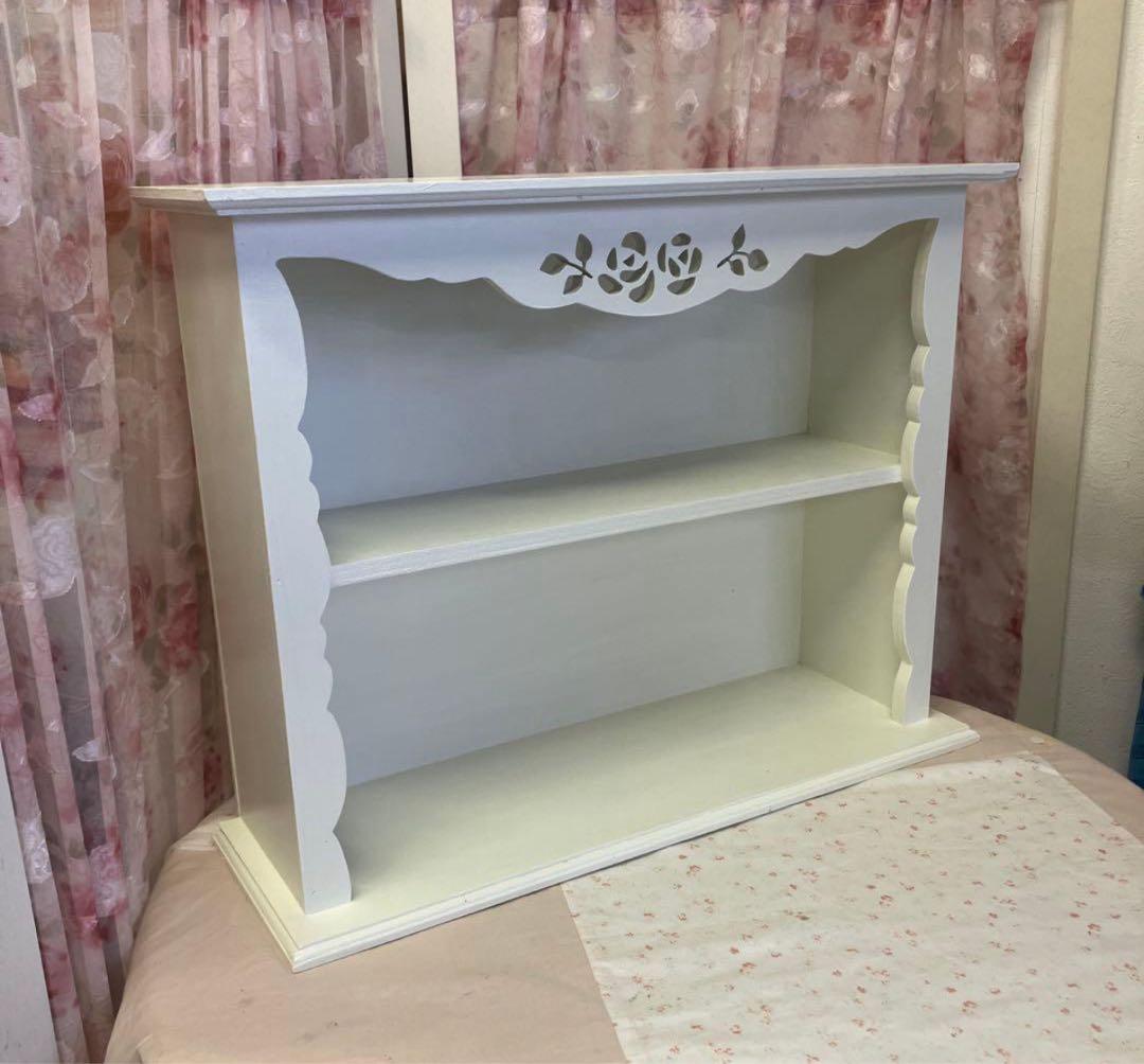 【感謝セール　限定１台】薔薇のカッティングのワイド型シェルフ