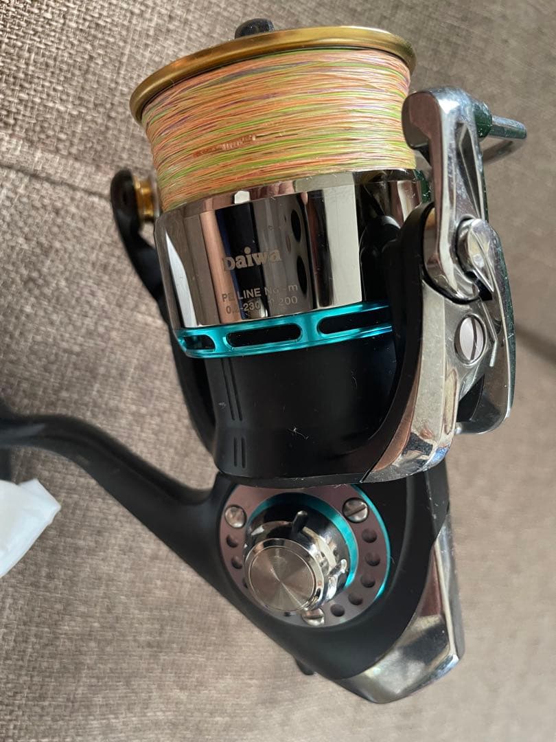 エメラルダスコロッサル2508pe