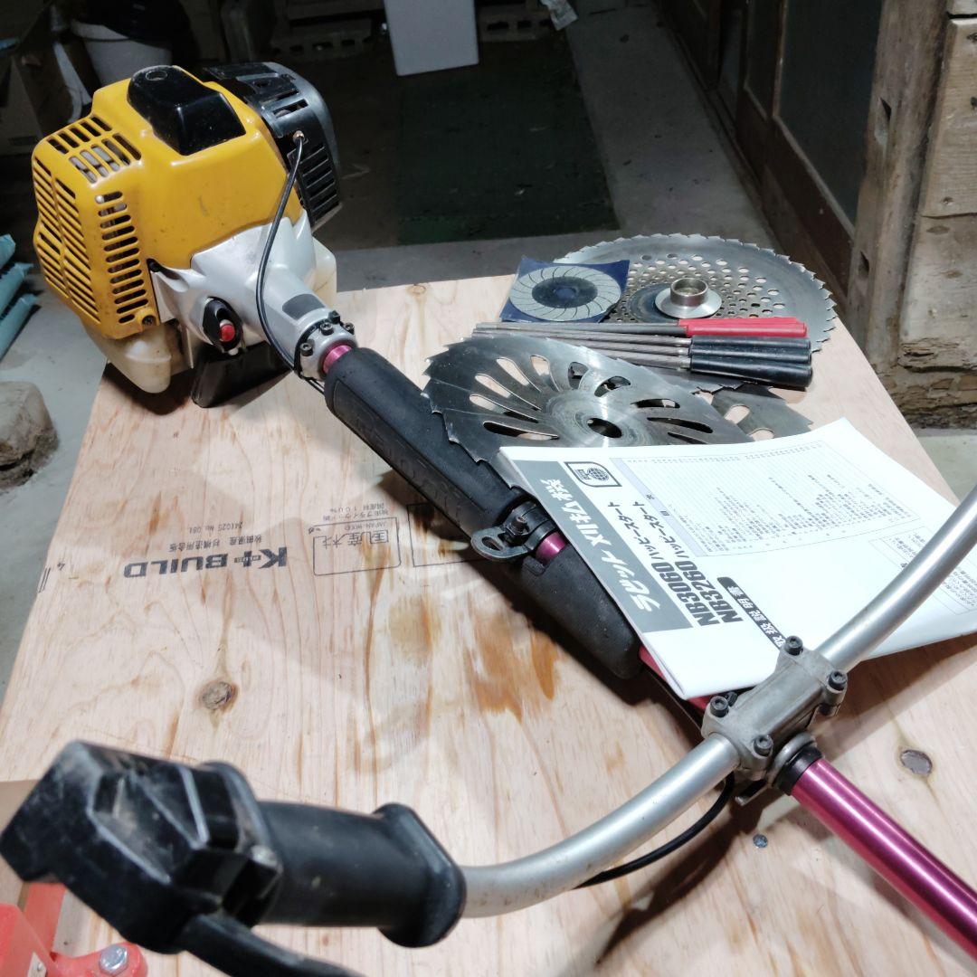 ラビット旧ロビン草刈り機NB3260プロモデル