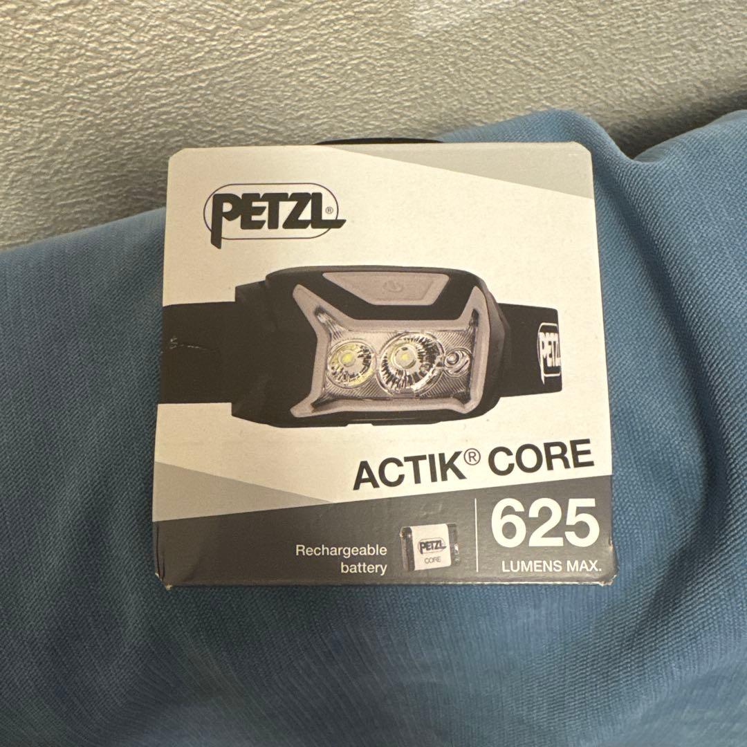 PETZL ACTIK CORE 625 ラスト1点