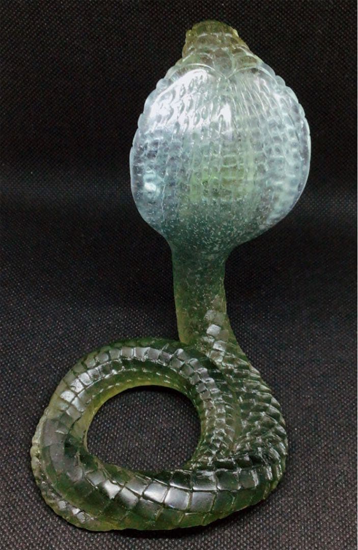 コブラ　緑　ドームフランス　ドーム　ナンシー　エミール・ガレ　蛇　クリスタル