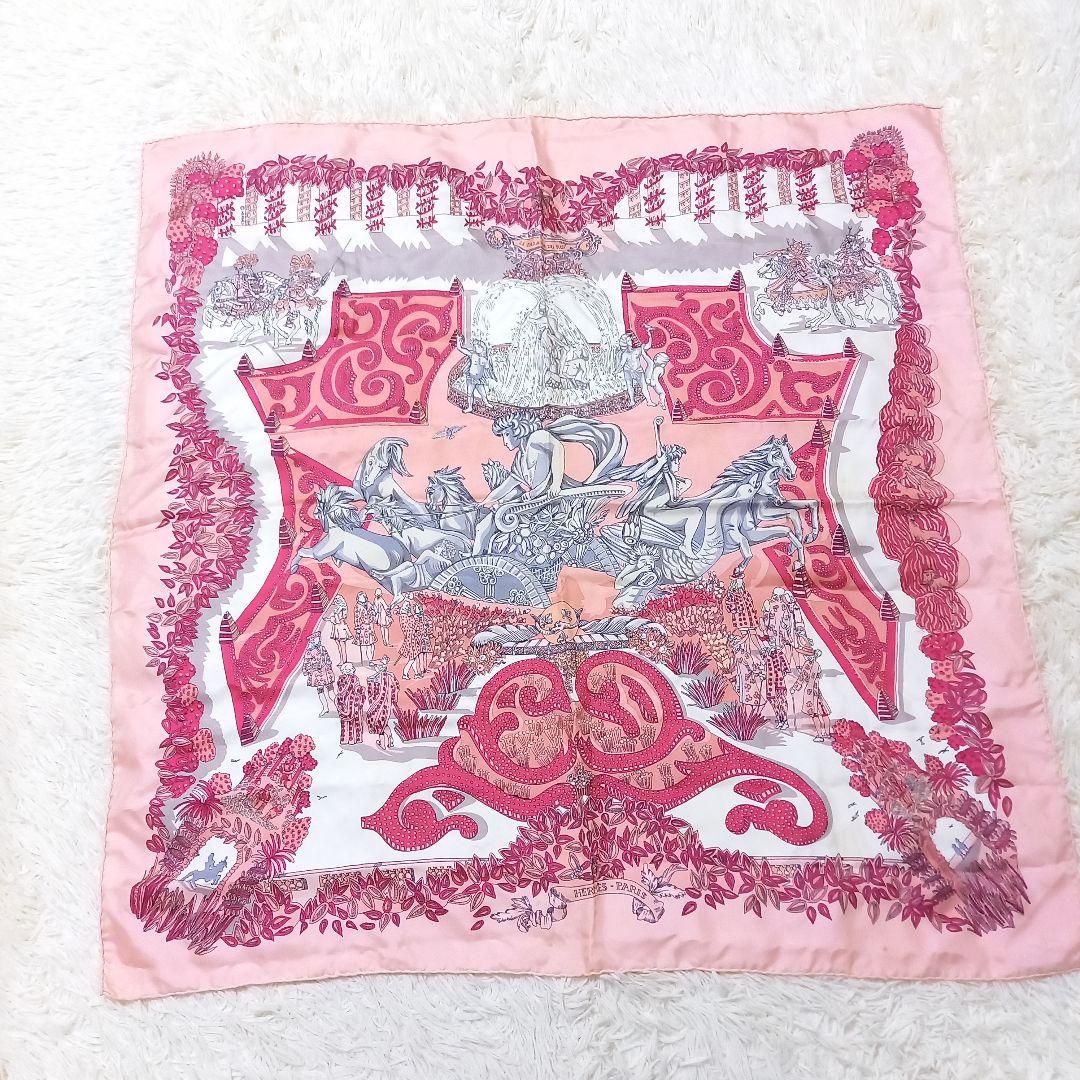 HERMES　LE PARADIS DU ROY　王の楽園　カレ90　スカーフ