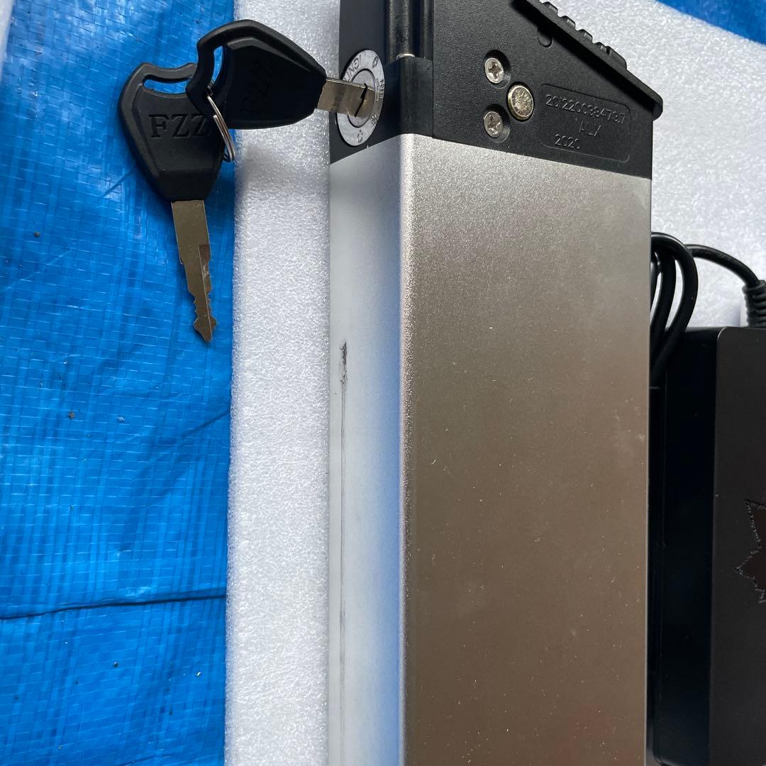 MATE タイプ自転車eバイクバッテリー48v10Ah充電器付き