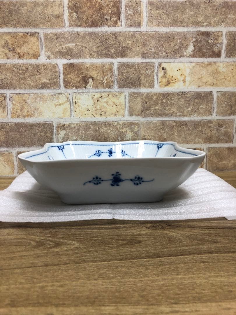 【美品】ロイヤルコペンハーゲン　ブルーフルーテッド　スクエア 578