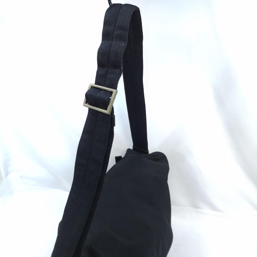 プラダ メッセンジャーバッグ サフィアーノ×ナイロン A4可 黒