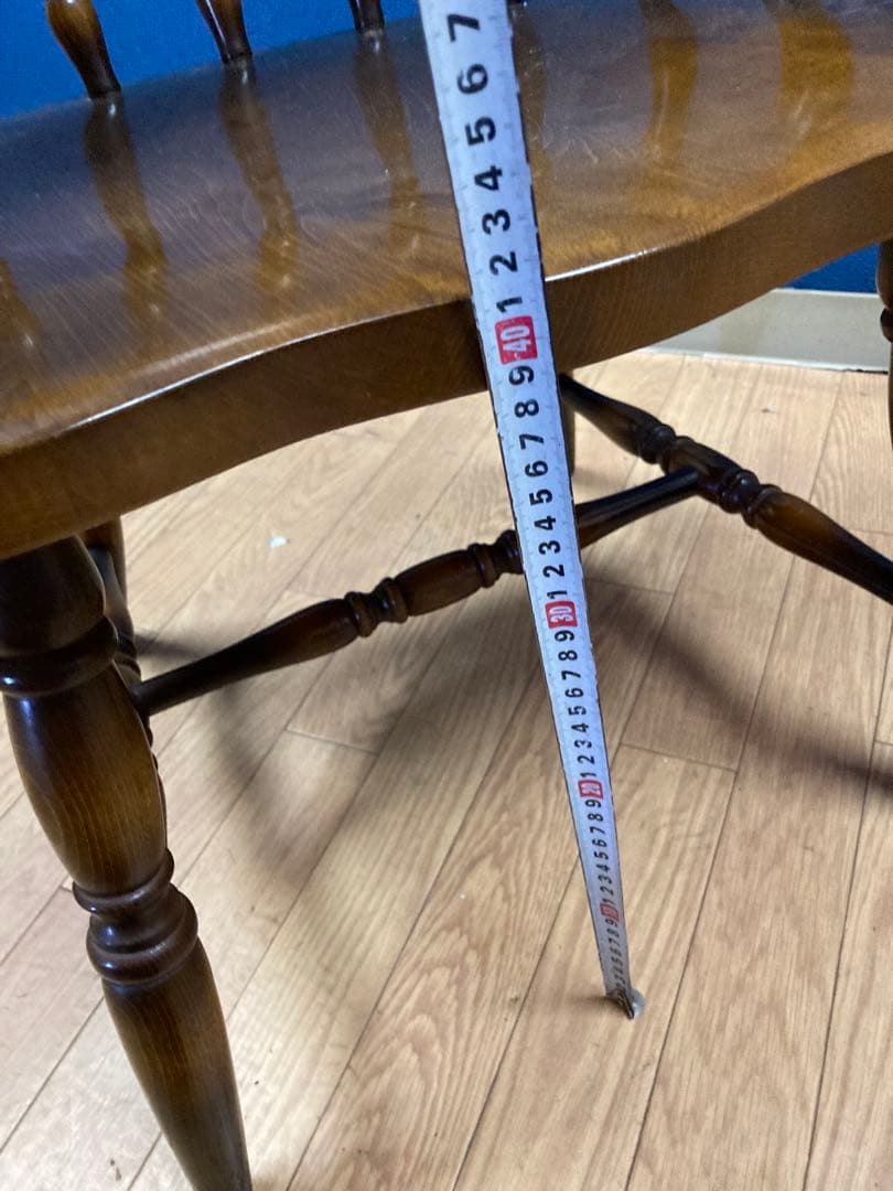 キツツキ　アンティーク調　チェア　ヴィンテージ　ダイニングチェア　アームチェア