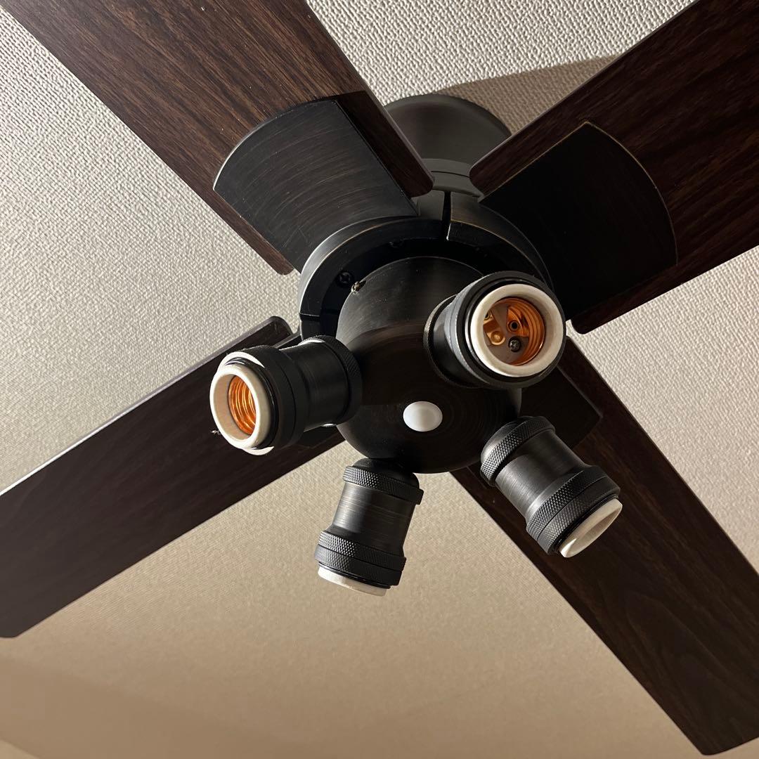 4灯 Ampoule シーリングファンライト【電球は付きません】