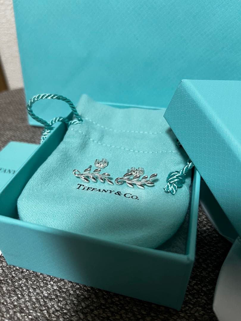 百貨店購入　ティファニー　パロマ・ピカソ オリーブリーフ ピアス　付属品あり