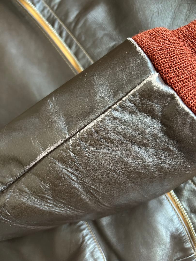 BuzzRickson's A-2 レザージャケット 38 赤リブ 人気