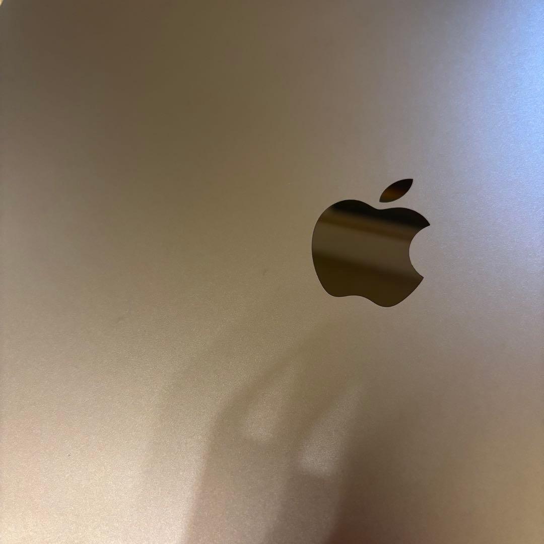 MacBook Pro 2017 13インチ 8GB/128GB スペースグレイ