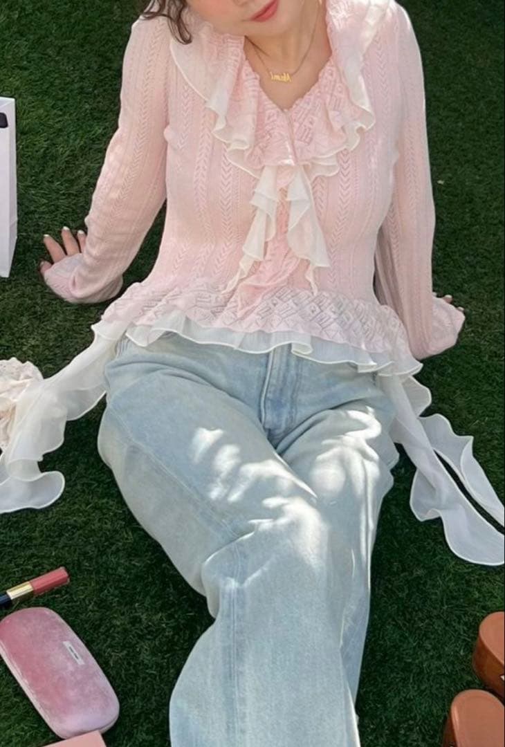 ボリュームフリルニットトップス