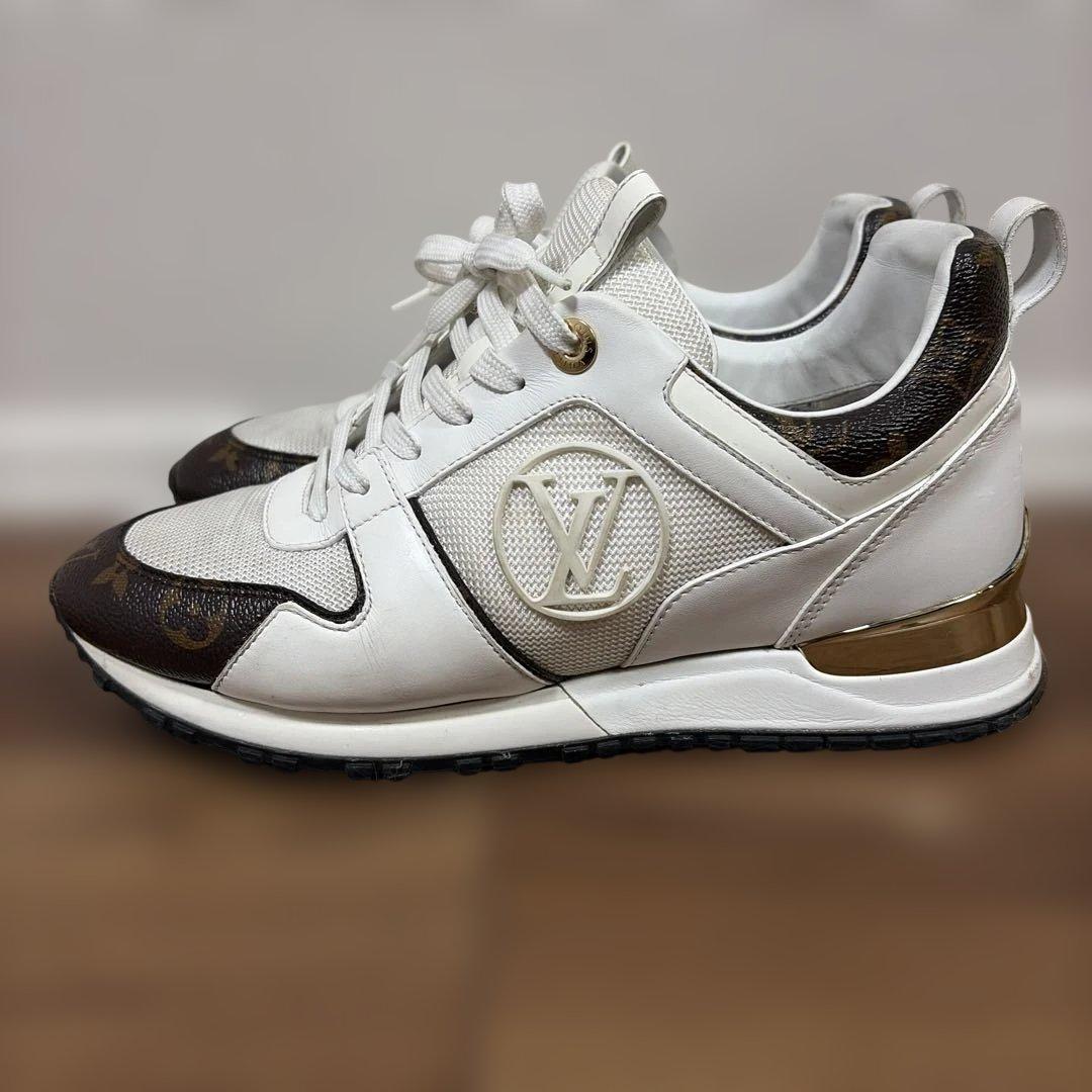 【28日に消去】LOUIS VUITTON . スニーカー，ランアウェイ