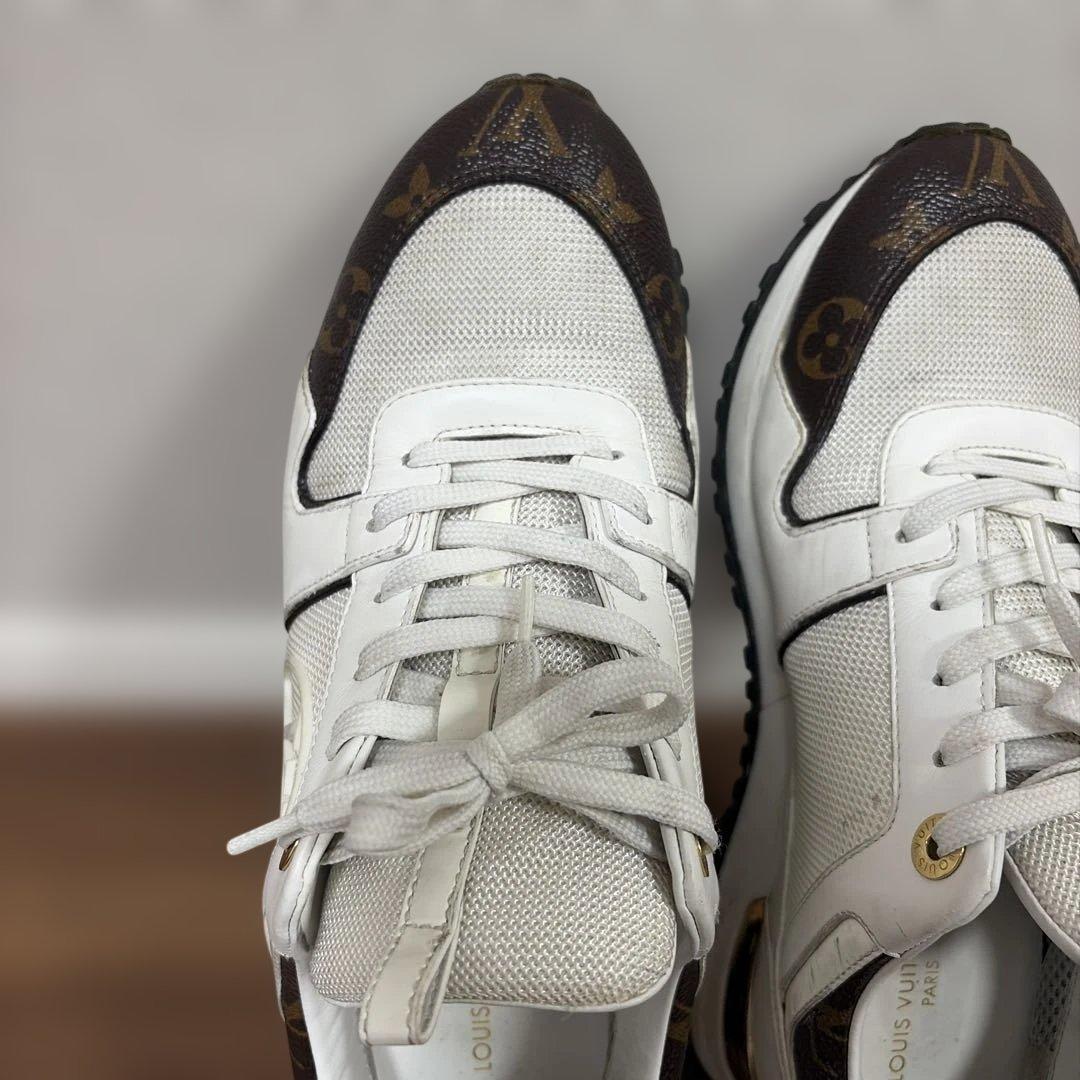 【28日に消去】LOUIS VUITTON . スニーカー，ランアウェイ