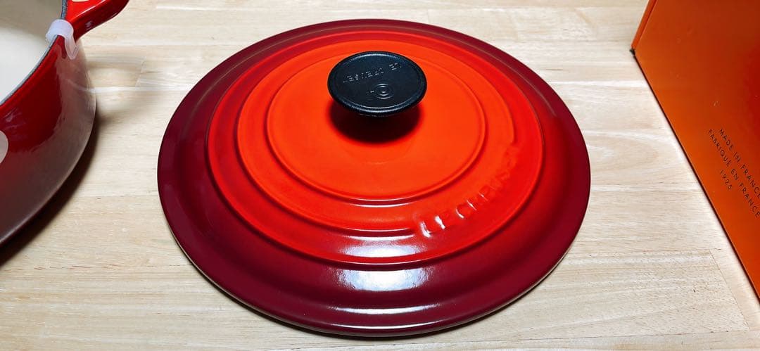 ル・クルーゼ　24cm レッド　赤