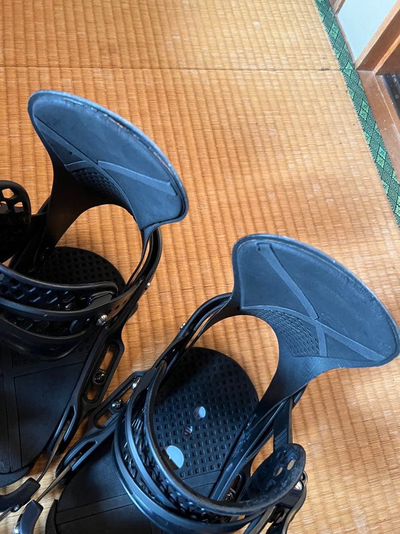 X-BASE EST Mサイズ　バートン　バインディング