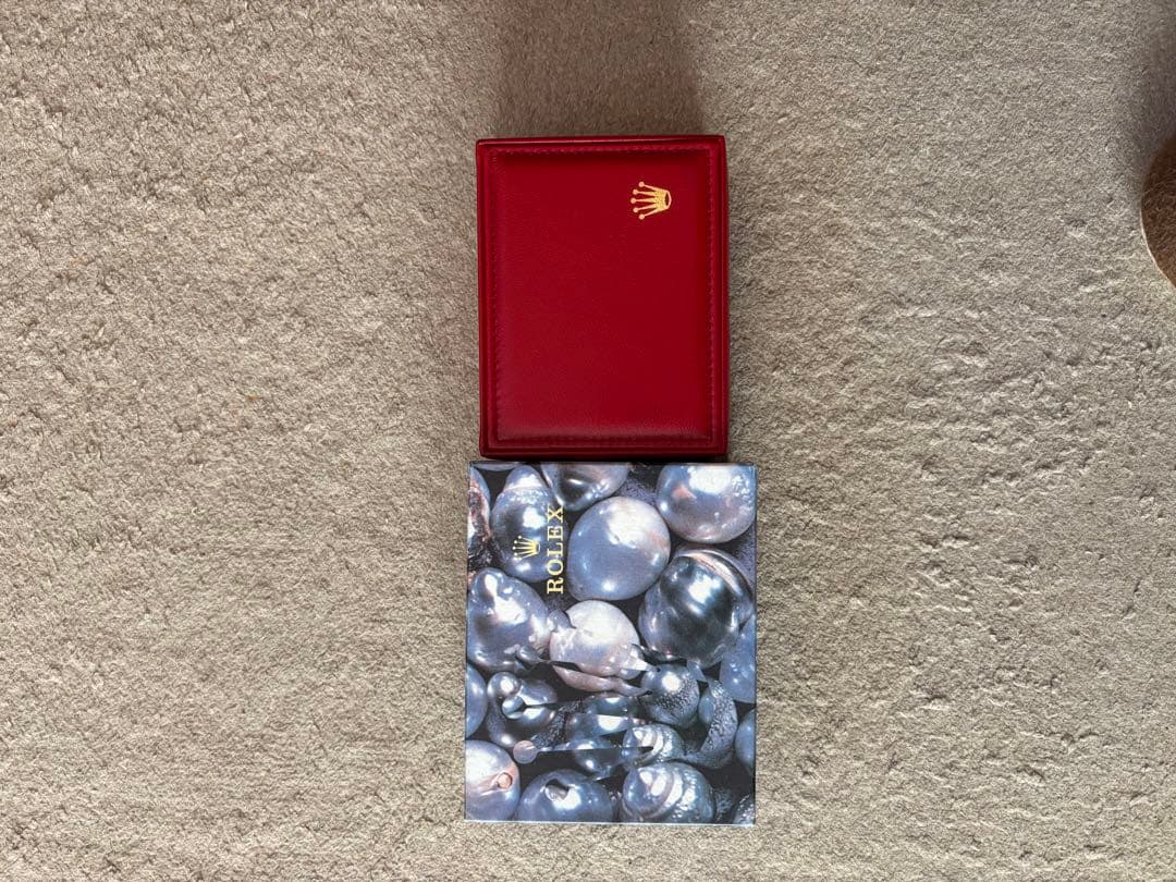 ROLEXの箱