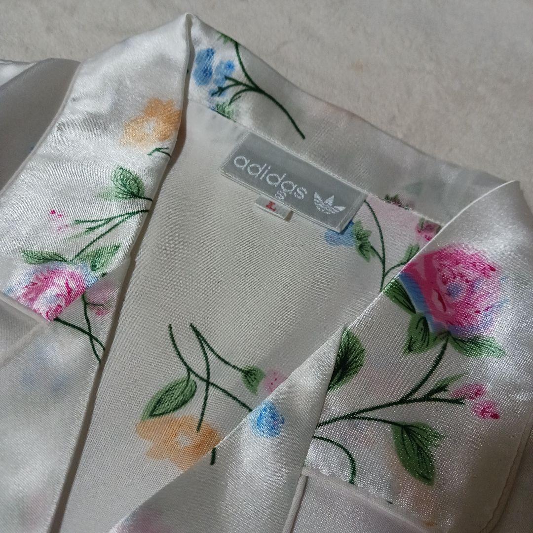 adidas 花柄サテンパジャマ　ルームウェア　シルク100% アディダス